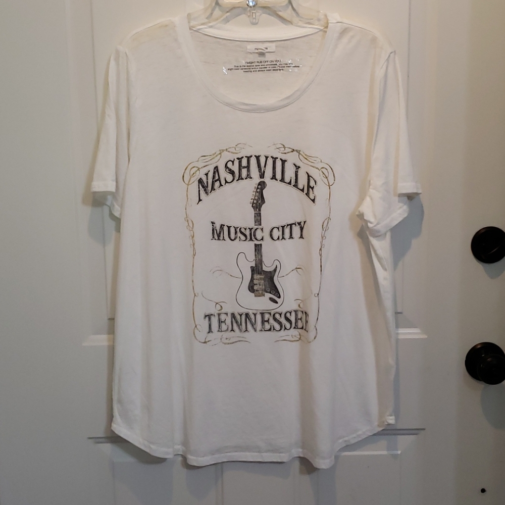 Casual tee